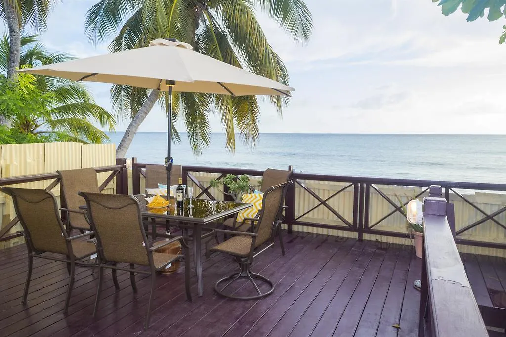 Darrel Cot Beachfront Cottage Saint Peter Holiday home