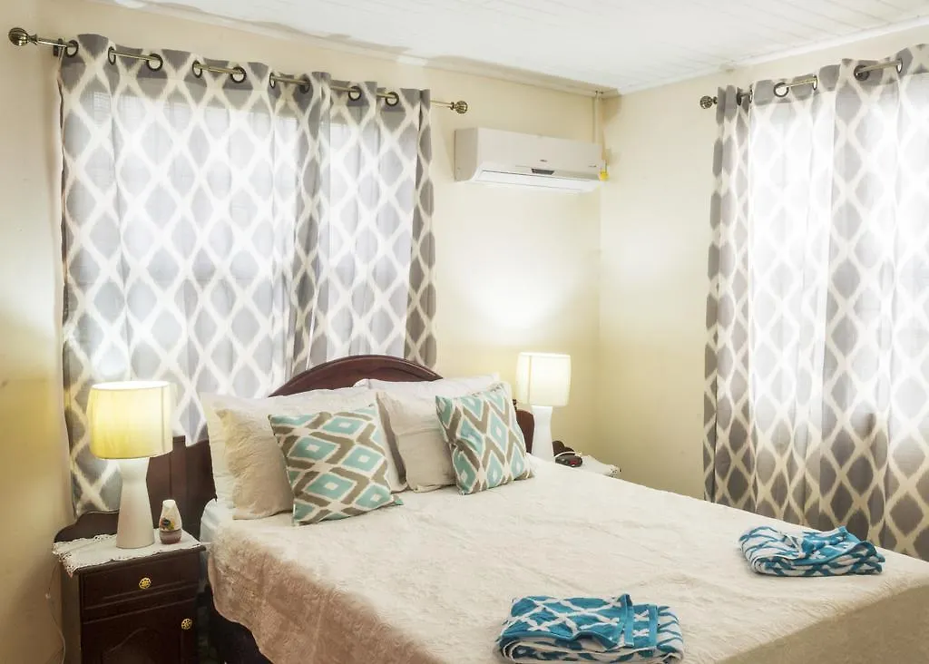 Darrel Cot Beachfront Cottage Saint Peter Barbados